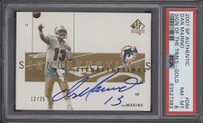DAN MARINO PSA 8 2001 UD SP AUTHENTIC SIGN OF THE TIMES SOTT GOLD AUTO 12/25