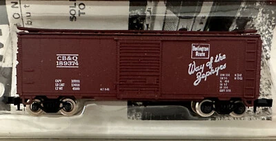 Con-Cor  N Scale 40’ STD STL Boxcar SB & Q 189374 Zepher - Image 1 of 4