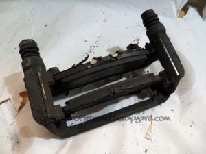 Honda Stream 1.7 Vtec 00-06 D17 LH NSF Bremssattel Bremsträger vorne - Bild 1 von 3