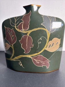"Florero de hojas de cerámica Toyo Next de Jill Rosenwald verde 9"" de alto" - Imagen 1 de 8
