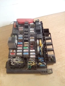 Freightliner Columbia A06-40943-000 Main Power Module - Picture 1 of 6