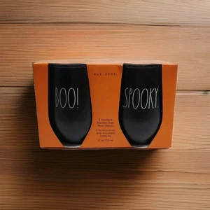Rae Dunn Halloween Insulated Wine Tumblers w/ Lids Spooky Boo Set Halloween NEW - Picture 1 of 4
