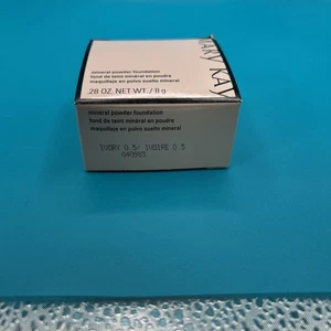 Mary Kay Mineral Powder Foundation Ivory 0.5 Discontinued 040983 New - Picture 1 of 3