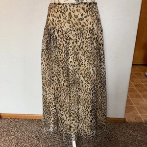 Vintage 100 % Seide Maxirock Größe Medium Valerie Stevens Gepard - Bild 1 von 4