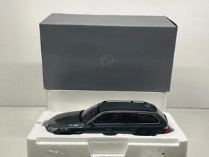 KYOSHO BMW E61 545i 5er TOURING -TITANGREY MET. 1:18- GOOD IN DEALER BOX - Picture 1 of 11