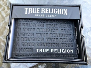 NUEVO EN CAJA True Religion Hombres Cuero Doble Pliegue Cartera Suela TR201020 - RFID - Imagen 1 de 6