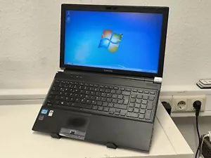 Toshiba Tecra R950-18V 15,6" Windows 7 Retro Notebook i5 4GB 500HDD - Bild 1 von 3