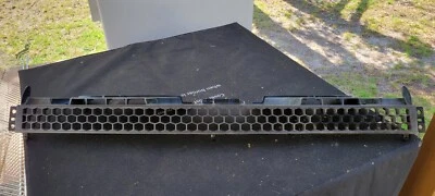 Nissan 200Sx S12 1984-1986 parrilla delantera negra OEM Foto 1 de 2