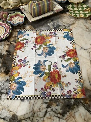 MacKenzie-Childs WHITE FLOWER MARKET Guest 1 Napkin for Decoupage.