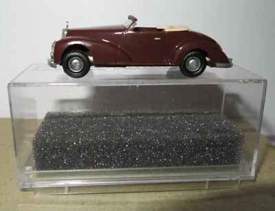 Praline Ho 1/87 Mercedes DB 300 S Cabrio Aperto Marrone Scuro #84200 IN Box - Immagine 1 di 4