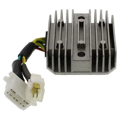 REGOLATORE / RADDRIZZATORE 700.05.36 per Honda 750 VF S SABRE 1982-1984 Foto 1 de 3