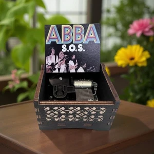 Nueva mini caja de música de madera de cuerda hecha a mano “SOS” de ABBA - Imagen 1 de 2