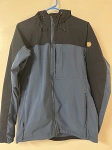 Fjallraven Abisko Midsummer Jacket - Men's small - Picture 1 of 6
