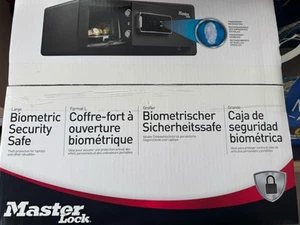 Masterlock 25.4 Litre LX110BEURHRO Biometric Security Safe- 19.2 x 42.7 x 31 cm - Picture 1 of 4