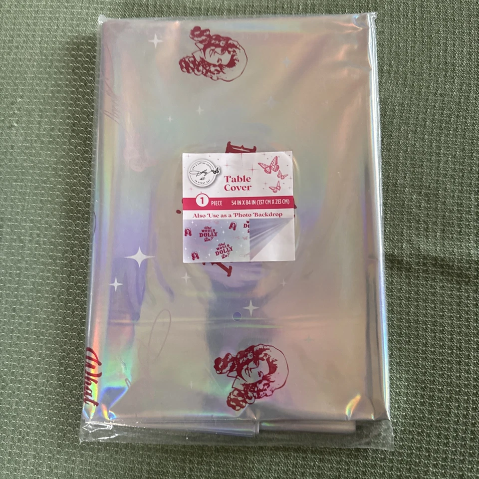 Dolly Party Party Supplies Metallic Table Cover