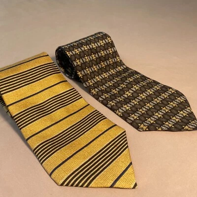 Claiborne Men's Silk Necktie Neck Tie Geometric & Striped Gold Blue - Image 1 of 4
