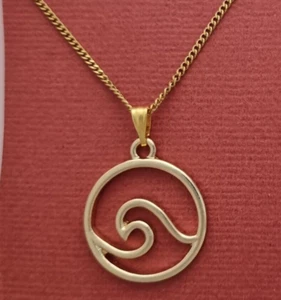 Surf Necklace Gold Plated Surfer gift Surfing Wave Ocean Pendant and Chain Sea - Picture 1 of 4
