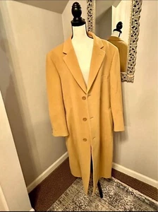 Hickey Freeman 100 % Wool Coat. Saks Fifth Purchase Over $2,000. - Picture 1 of 5