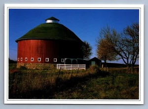 Postcard Vtg Round Red Barn At Pasture Brook Farm Fulton County Indiana 4x6 - Picture 1 of 2