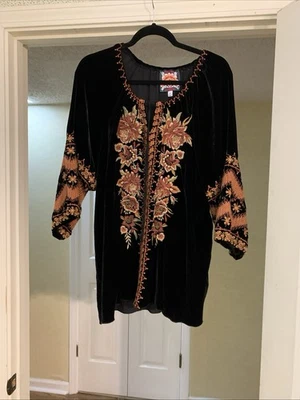Top negro relajado de terciopelo floral bordado boho boho para mujer JOHNNY WAS talla XXL Foto 1 de 4