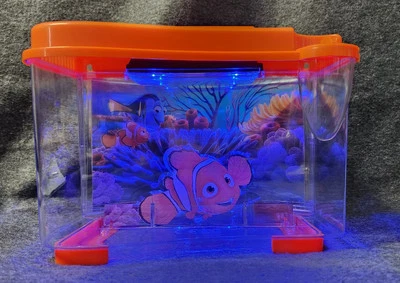 Penn Plax Finding Nemo 3D KIDS FIRSTAquarium Tank Kit 2.8 Litre LED NIGHT  #V - image 1 of 4