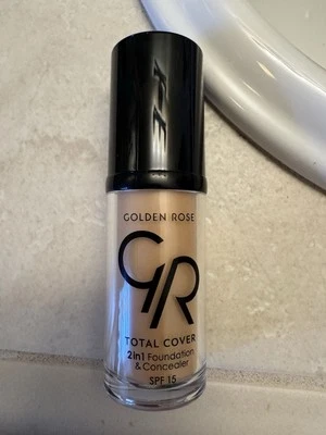 Base y corrector Celesty Golden Rose GR Total Cover 2 en 1 Nude 11 FPS 15 Foto 1 de 4
