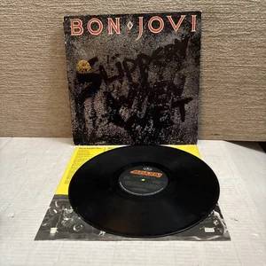 Bon Jovi Slippery When Wet Vinyl LP Mercury 1986 422-830 264-1 Record Album 12" - Picture 1 of 12