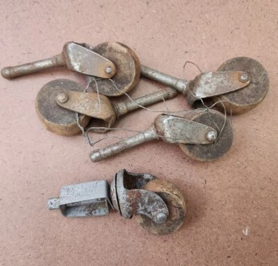 ¡4 ruedas de madera para muebles con ruedas a juego vástagos de 13/4" más un vástago de 1 9/16"! Foto 1 de 2