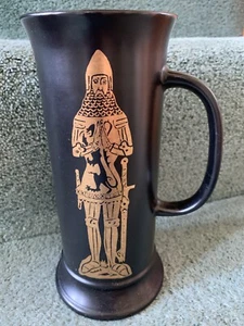 Decorative Tankard. By Sylvac Ware Black With Bronze Colour Knight Markings - Picture 1 of 8