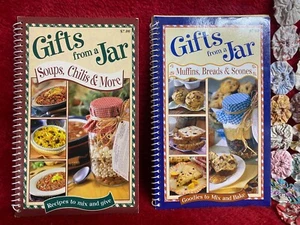 2 Gifts From A Jar Books Soups, Chilis & More And Muffins, Breads, & Scones YUM - Picture 1 of 4