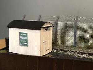 Two Lamp huts with glazing - OO9/OO/HO based on Buckfastleigh buildings - Picture 1 of 9