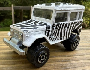 Majorette Brand Toyota 4x4 Land Cruiser #277 Zebra Made In France Die-Cast Metal - Picture 1 of 7