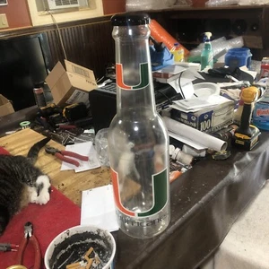 Miami Hurricanes coin bottle - Picture 1 of 2
