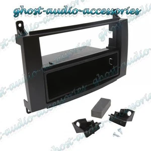 Single DIN Black Facia Fascia for Mercedes Car Radio CD Stereo Fitting Kit - Picture 1 of 1