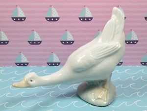 Lladro Nao Figure Little Duck 0244 Head Down Leaning Forward - Picture 1 of 3