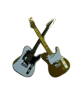 UK GUITAR BADGE / PIN - FRANCIS ROSSI & RICK PARFITT (STATUS QUO) #4 - Picture 1 of 1