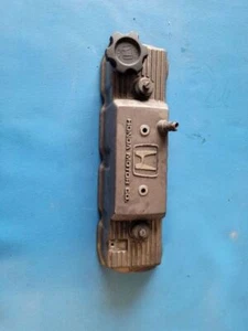 1988 LEGEND Valve Cover 2.7L FRONT 95680 - Picture 1 of 2