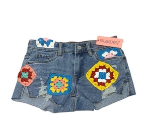 Blank NYC Jean Shorts Crochet Granny Squares Boho New Girls Size 10 (A298) - Picture 1 of 8