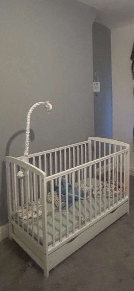 Baby / toddler cot bed with drawer & mattress (see description for more info)  - Image 1 of 1