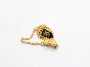 Vintage ΜΑΣ MAS mit Leier Musik mit Kette und dem Jahr 1968 Schwesternschaft Anstecknadel - Bild 1 von 6