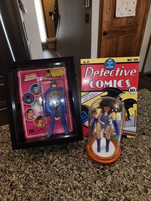 DE COLECCIÓN RARO 1979 MEGO BATMAN WGSH DC NUEVO SELLADO SIN USAR, EN CAJA Y 1975 LETRERO DE CATWOMAN Y HOJALATA Foto 1 de 4