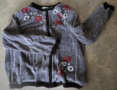 Alfred Dunner女式L大号开衫全拉链红色黑色丙烯酸人造丝花卉 — 第 1/4 张图片