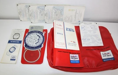 Computadora de vuelo de avión Cessna 150 1972 de colección, manual, bolsa de sistema de entrenamiento de mapas Foto 1 de 4