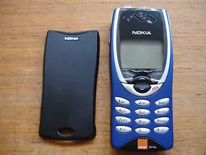 Nokia 8210 MOBILE UNLOCKED, NEW GENUINE FASCIA, BLUE , VERY RARE - Picture 1 of 1