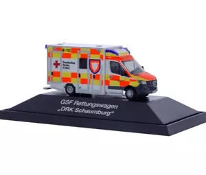 RIETZE Einsatzfahrzeug 1:87 Mercedes-Benz GSF RTW ´18 DRK Schaumburg D H0 76161 - Bild 1 von 2