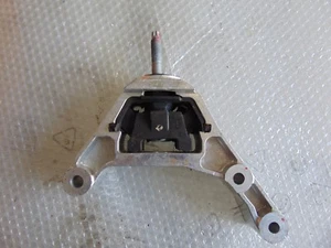 Taco Soporte Motor - ENGINE MOUNT FIAT 500 L 2012 - Imagen 1 de 2