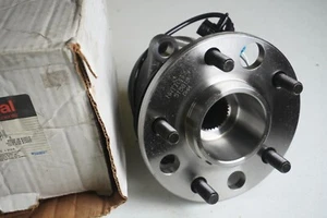 National 515019 Wheel Bearing & Hub Assembly - For 95-02 Chevy Astro GMC Safari - Picture 1 of 9