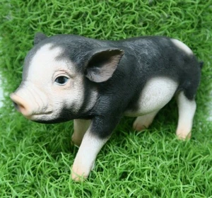 PIG STANDING MINI FARM ANIMAL GARDEN STATUE ORNAMENT FIGURINE BLACK AND WHITE - Bild 1 von 8
