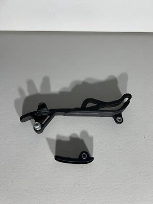 Protetor de corrente Husqvarna FE 501 embreagem cilindro escravo 2017-2019 fabricante de equipamento original - Imagem 1 de 4