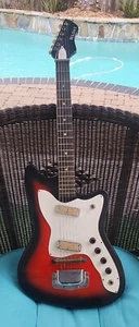 1967 Harmony Silhouette H15 Holiday-Branded Vintage Electric Guitar, Gold Foils - Picture 1 of 15